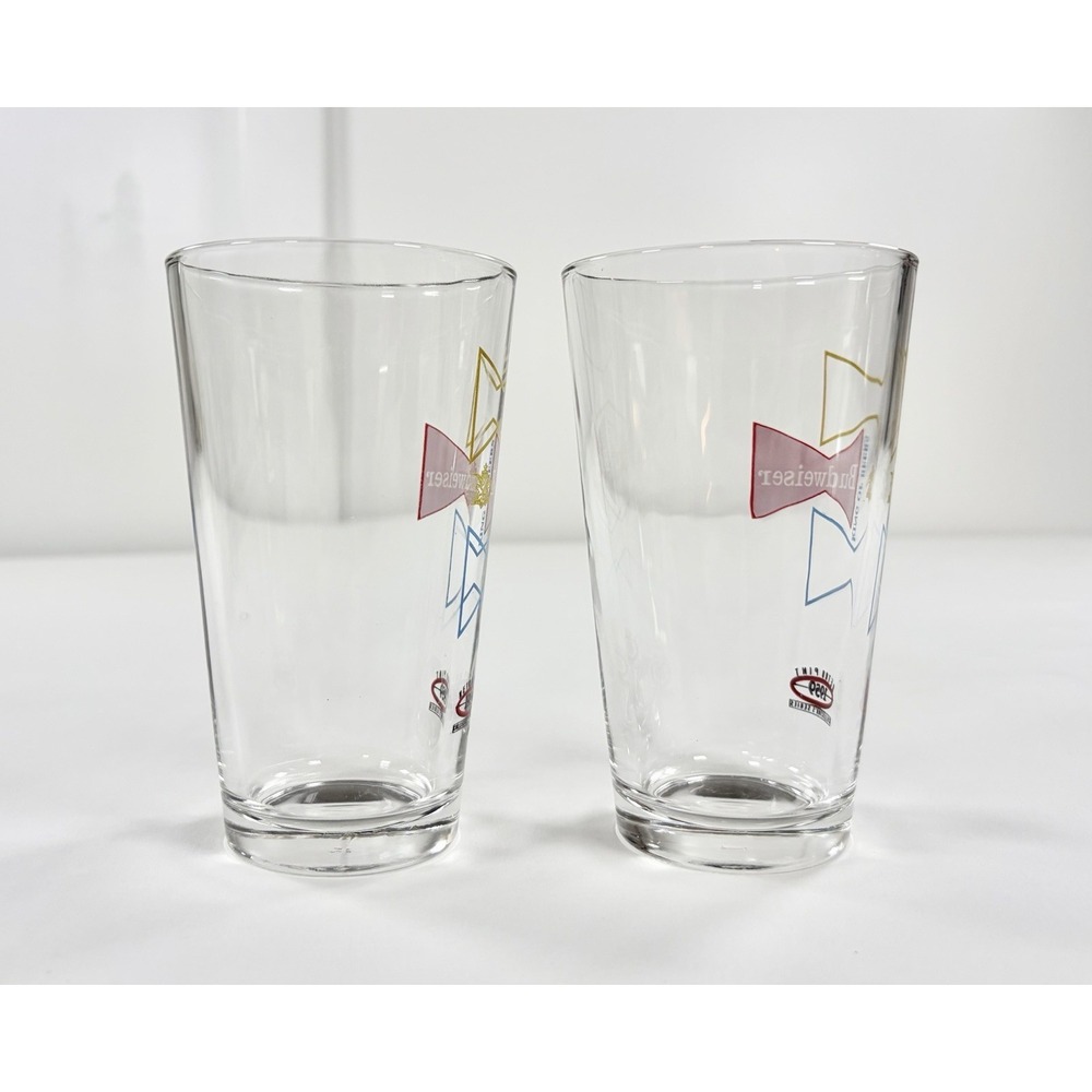 2 Vintage Budweiser 1959 Retro Pint Glasses Collector's Series Bowtie Logo 16oz - Picture 3 of 8